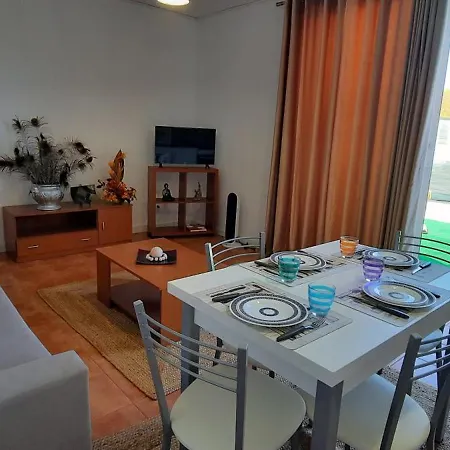 Casa Do Meio Lamas