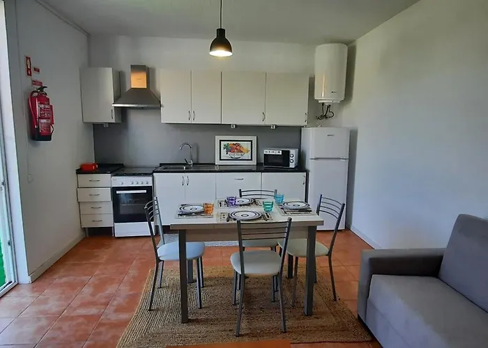 Casa Do Meio * Lamas